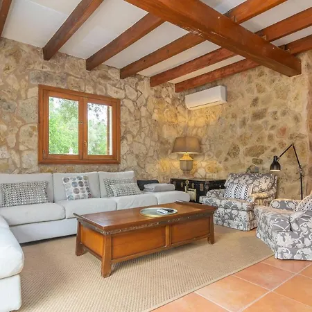 Saran Villa *