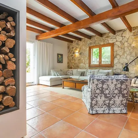 Saran Villa *